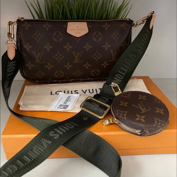 Louis Vuitton - Picture 10 of 11